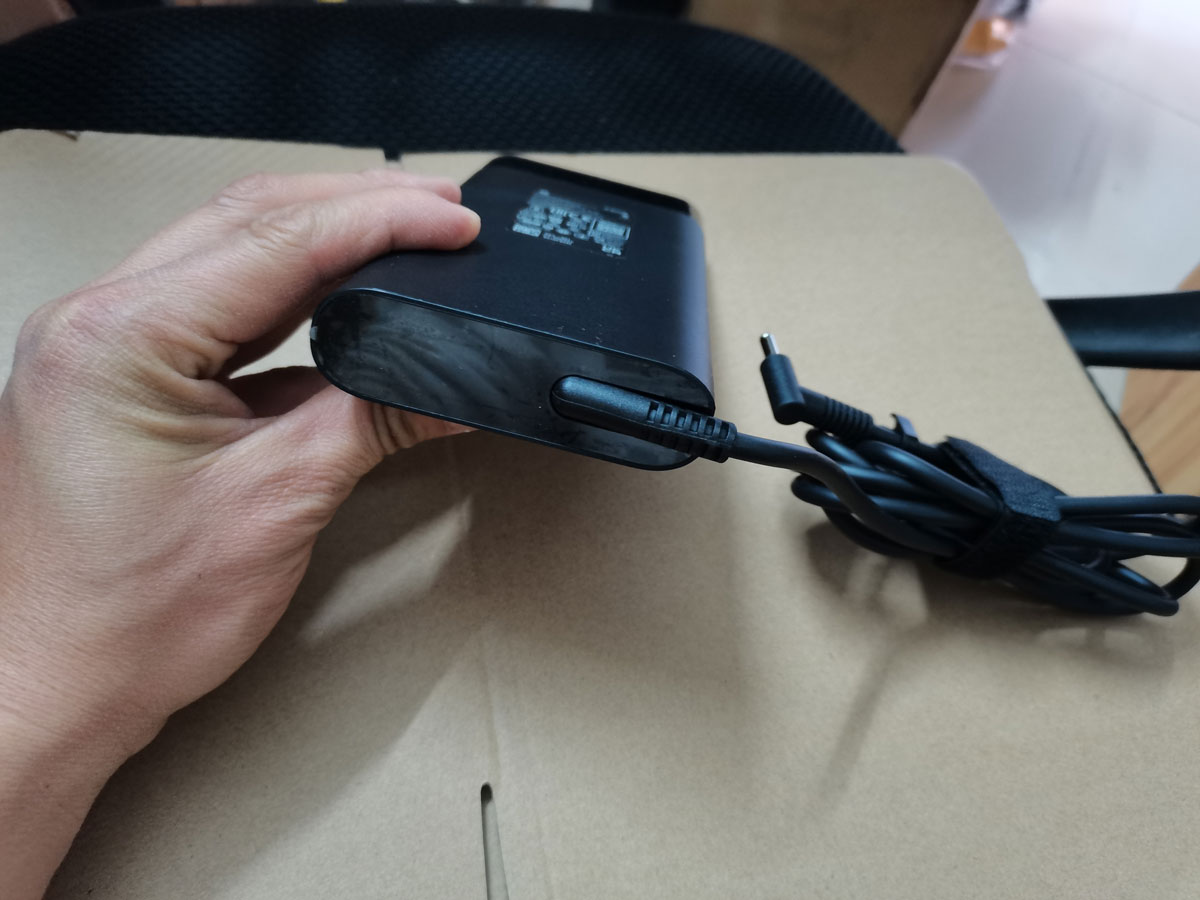 Adaptor AC OEM 19.5V 11.8A M35 - Pc Gaming Omen ulasan dan harga